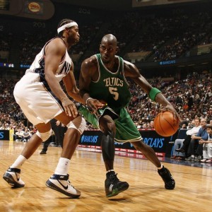 【爱游戏官方链接】京粤巅峰战演全华班较量 寒夜中泰山登顶加冕