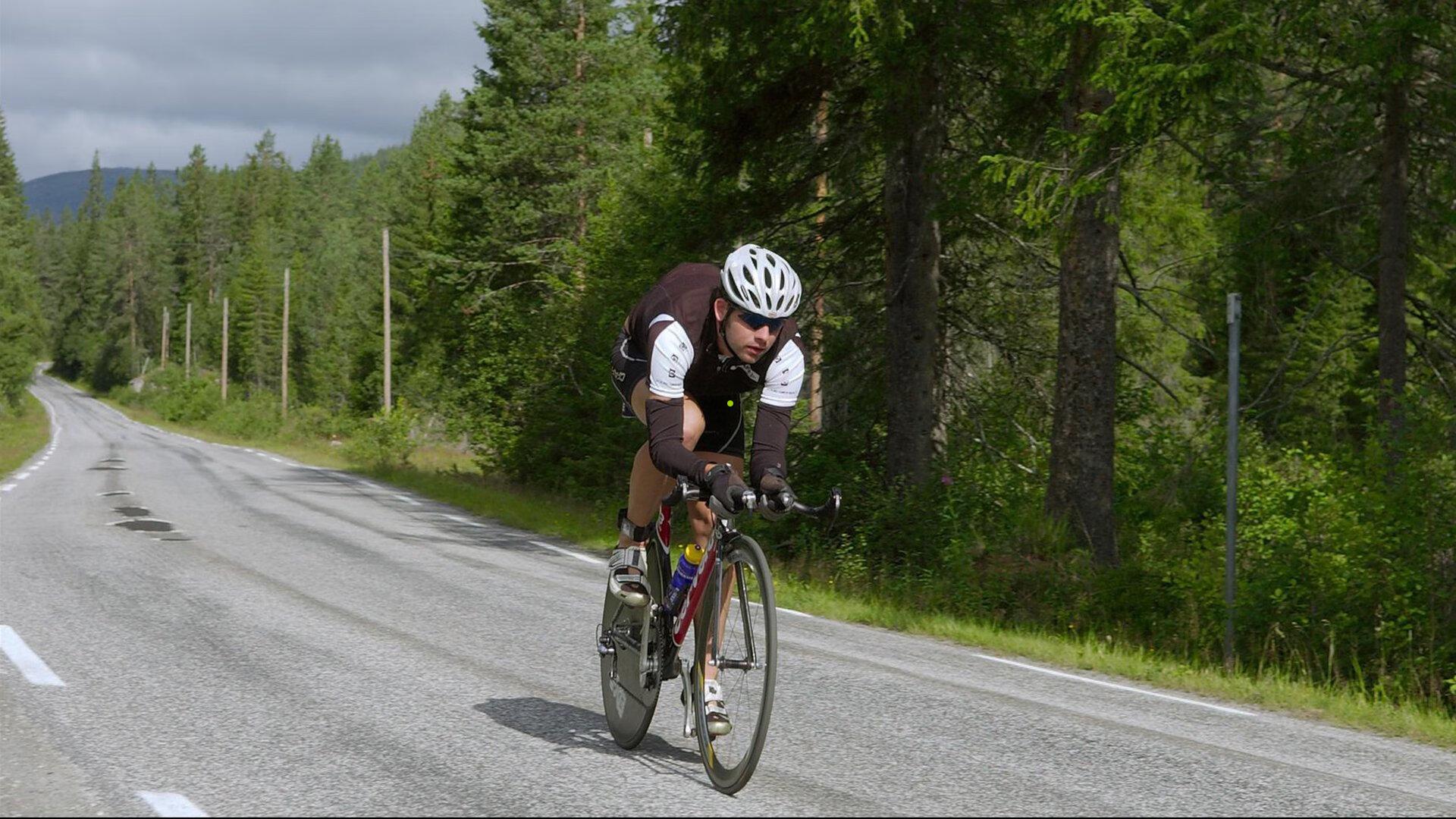李玮锋以高情商诠释职业风范，好厨师不挑原材料的体育智慧