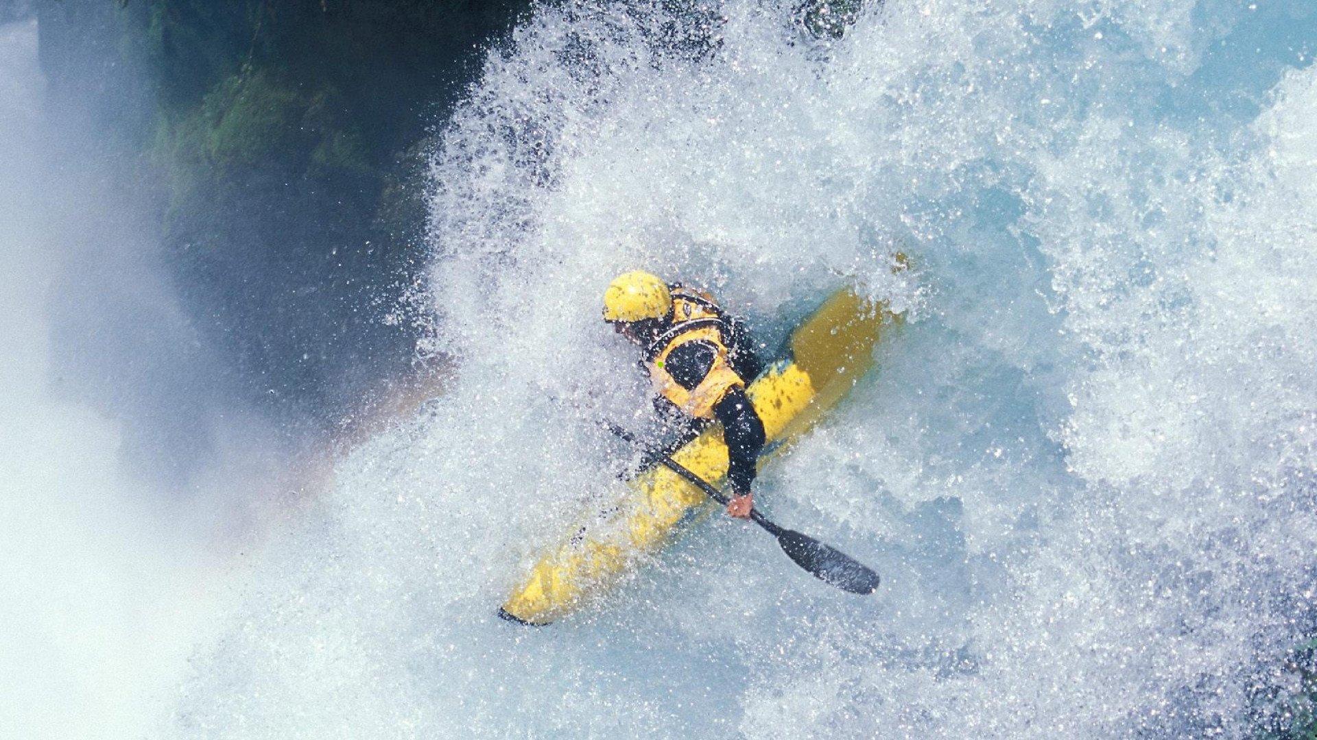 全球电竞巅峰对决直播突发中断 官方紧急声明归咎服务器意外重启